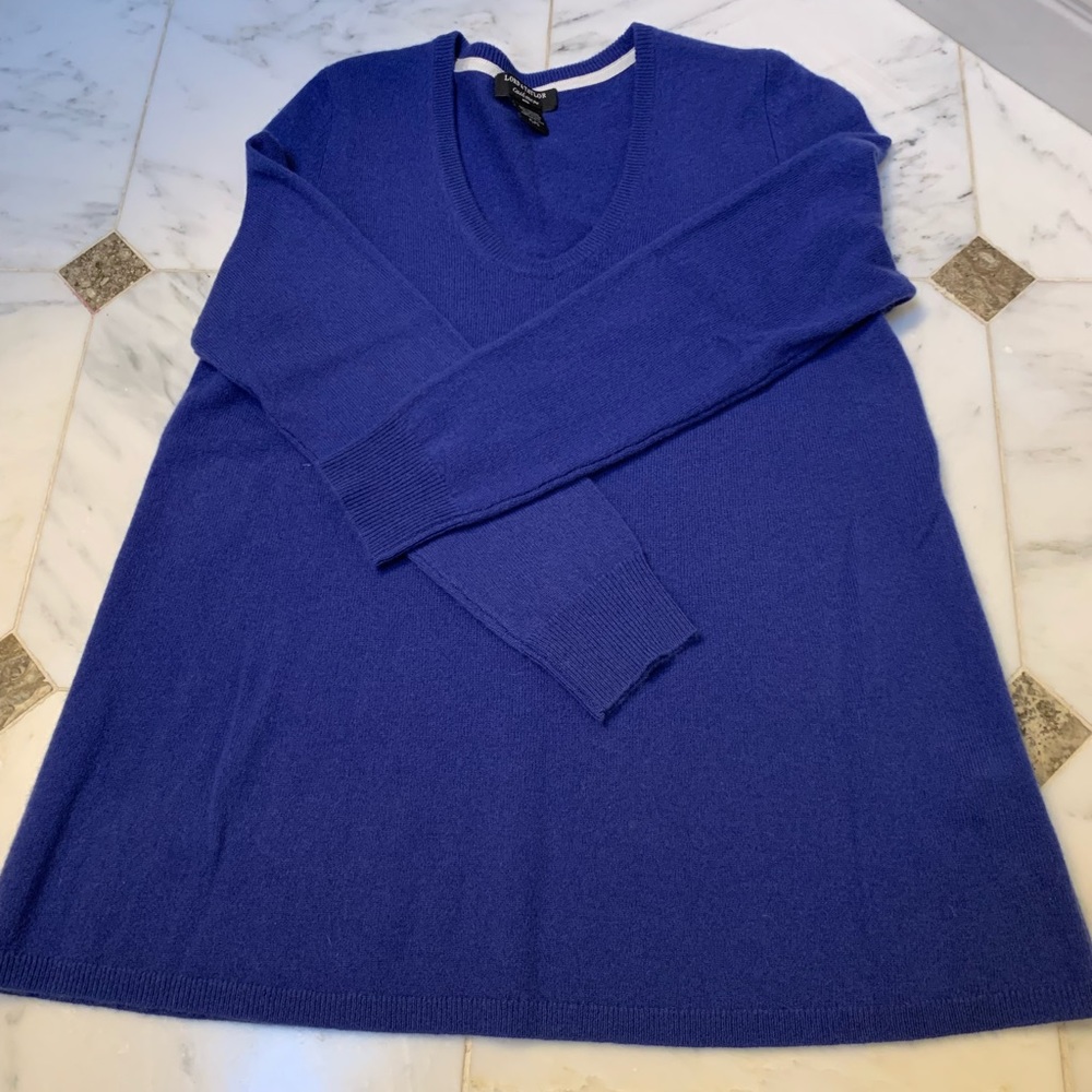 Cashmere sweater